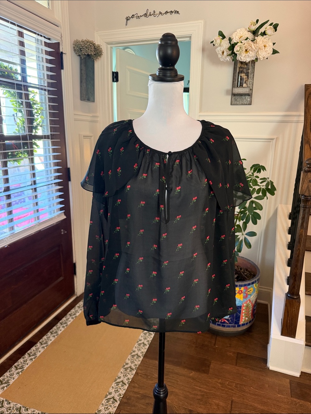 Wildfox HOST PICK! NWT Bethany Oversized Ruffle Floral Blouse - Picture 2 of 8